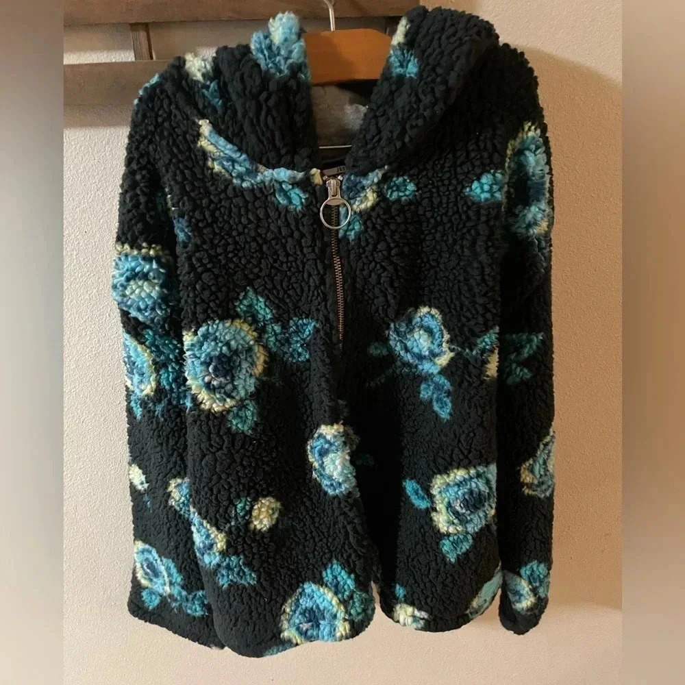 Justice Girls Sherpa Jacket Pull Over Black And Blue Floral Design Size XL